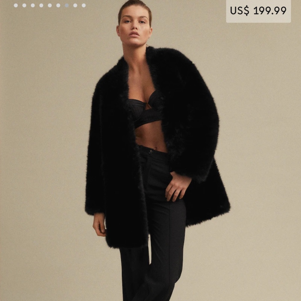Faux fux coat Mango
